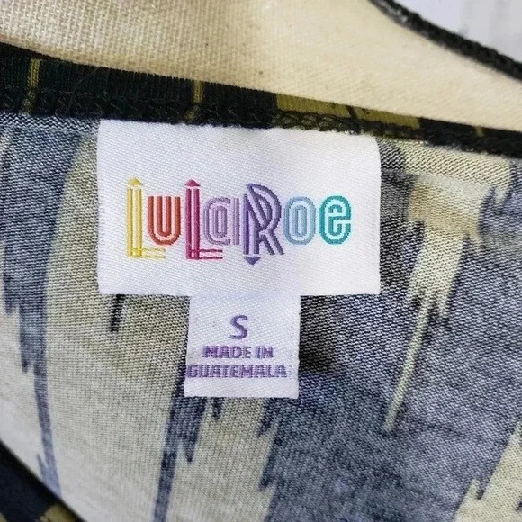 Lularoe Southwest Aztec Print Irma Tunic - Picture 5 of 6